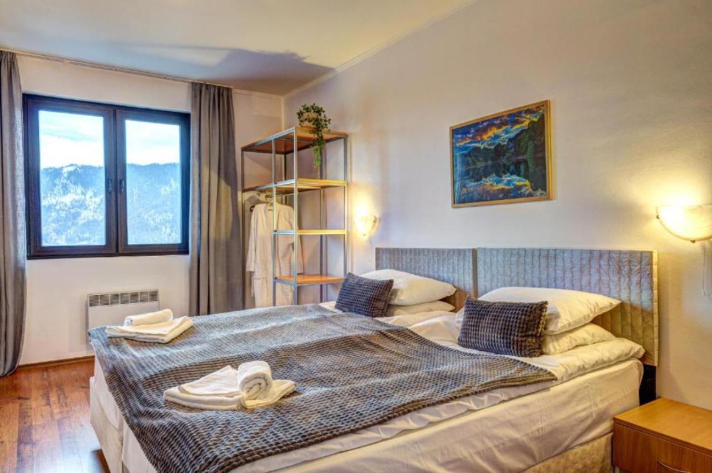 Silver Hills Rooms & Apartments With Free Parking スモーリャン エクステリア 写真