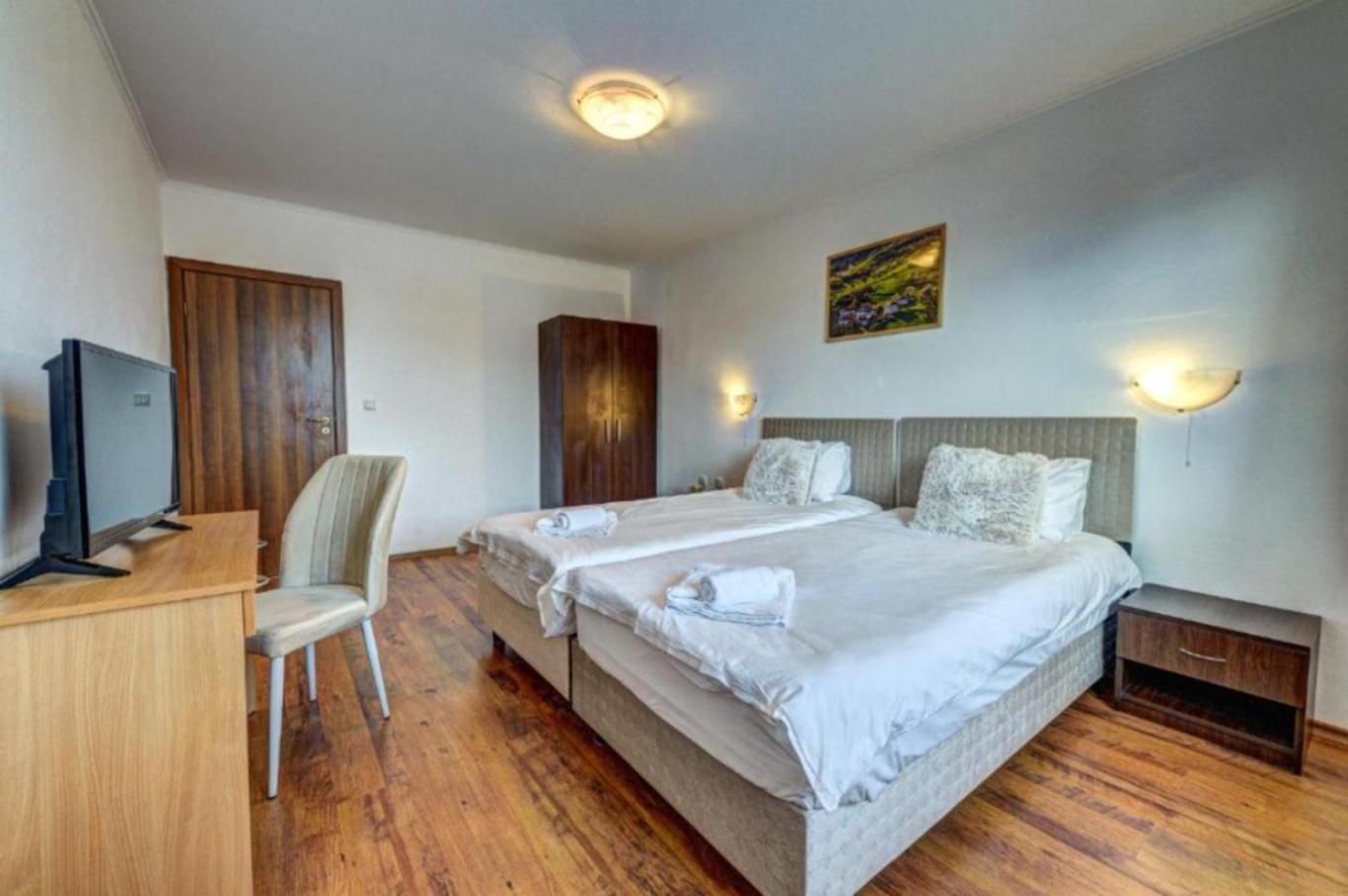 Silver Hills Rooms & Apartments With Free Parking スモーリャン エクステリア 写真